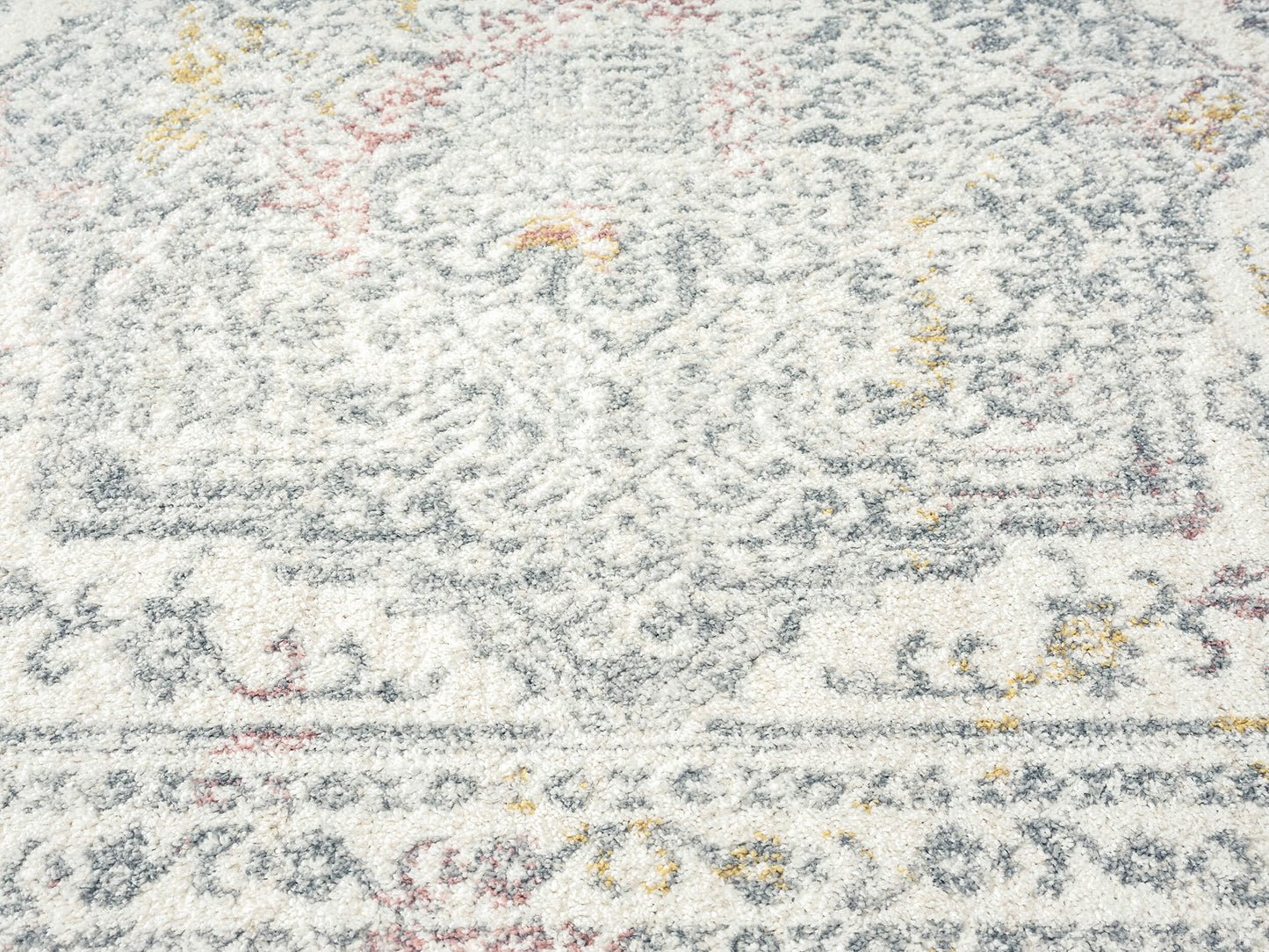 Nasya Pink Yellow and Grey Traditional Medallion Rug *NO RETURNS UNLESS FAULTY