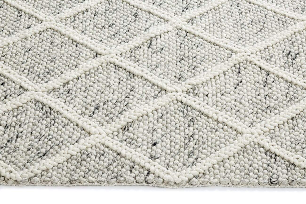Anja Grey and Ivory Lattice Wool Rug