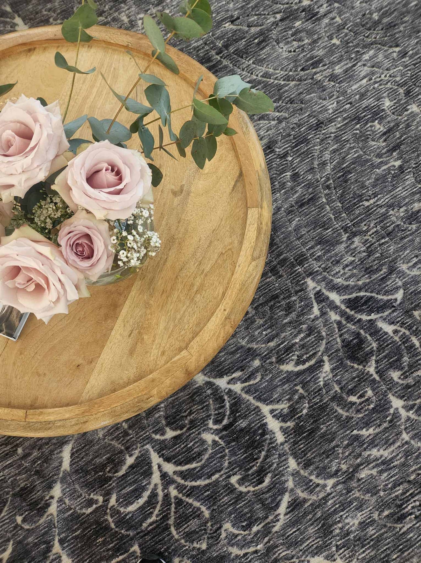 Avery Charcoal Grey And Ivory Rug