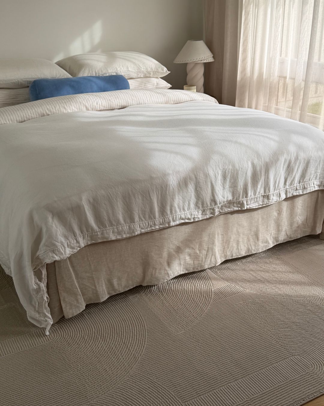 Azzura Tonal Cream Organic Rug