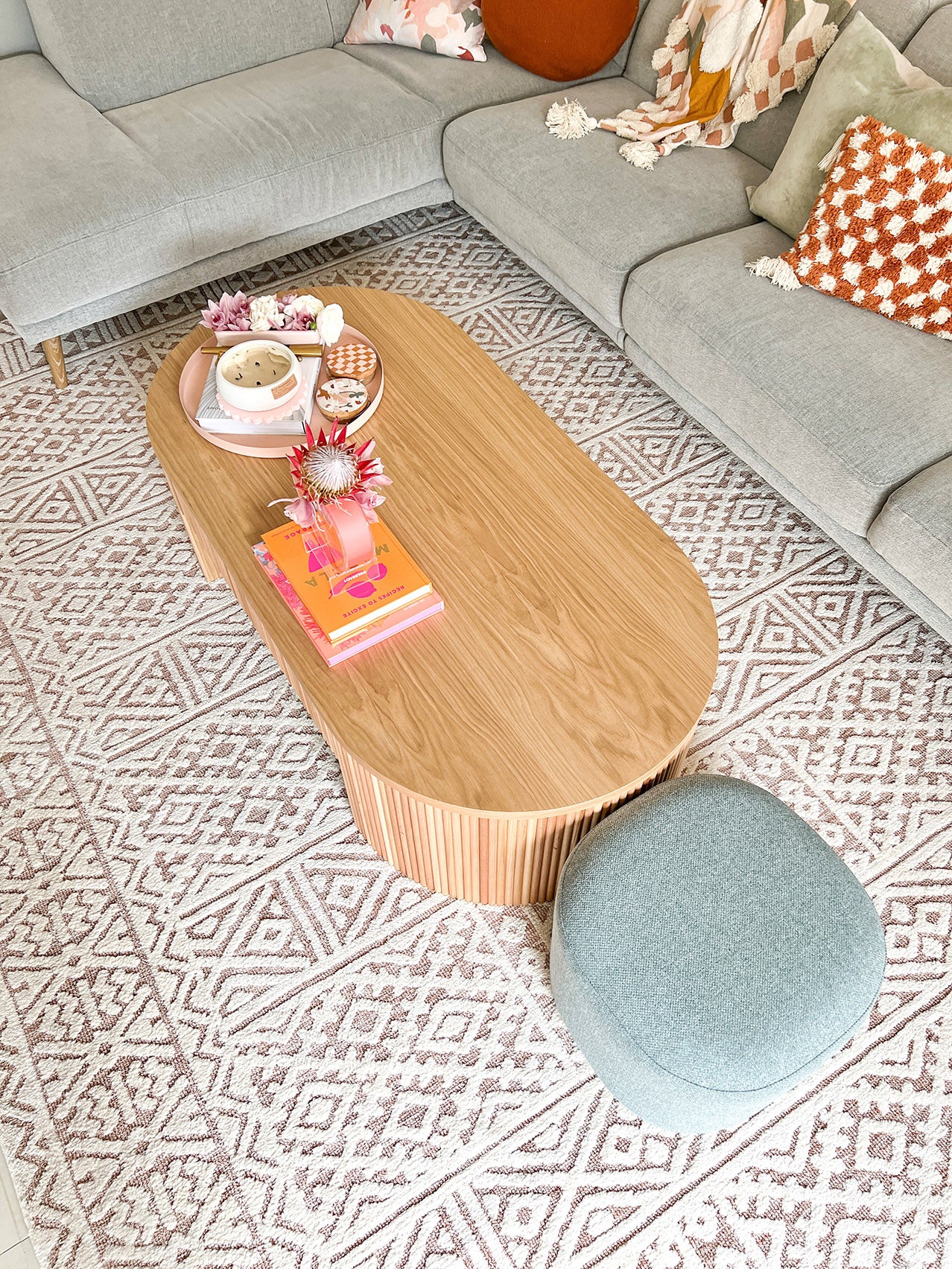 Bobbie Peach and Ivory Textured Tribal Rug