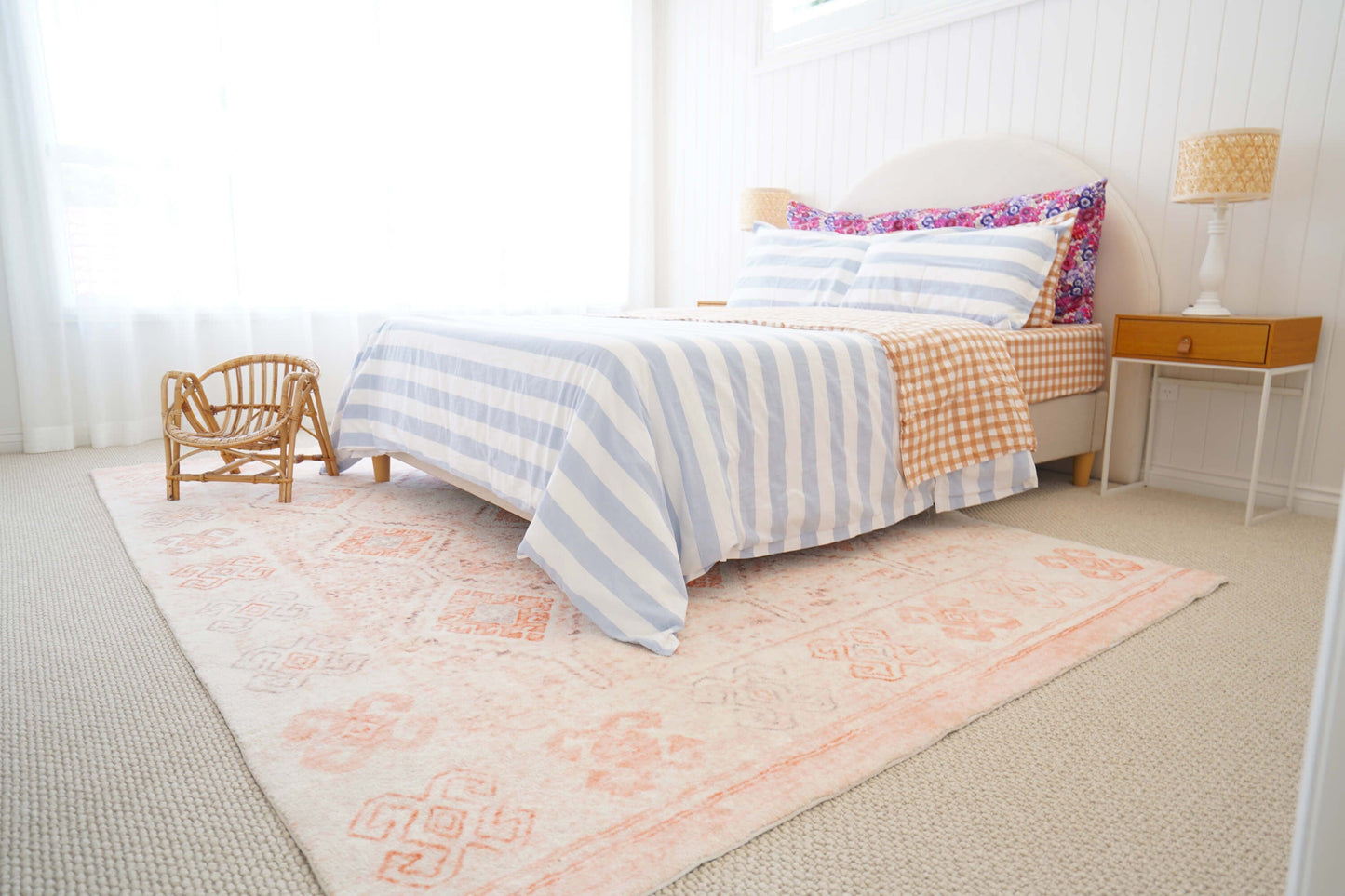 Caitlin Orange and Peach Tribal Pattern Washable Rug