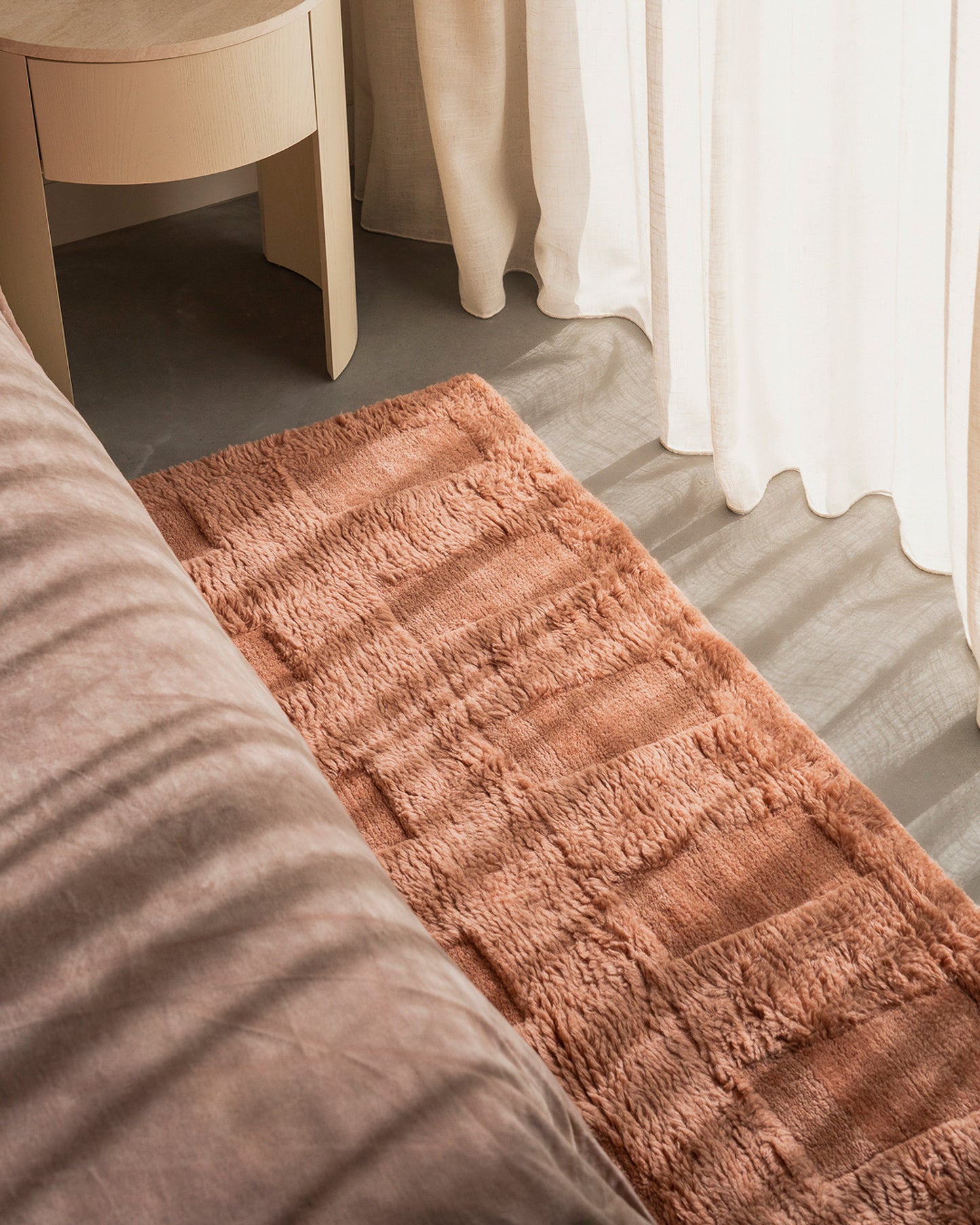Estella Pink Geometric Wool Shag Rug