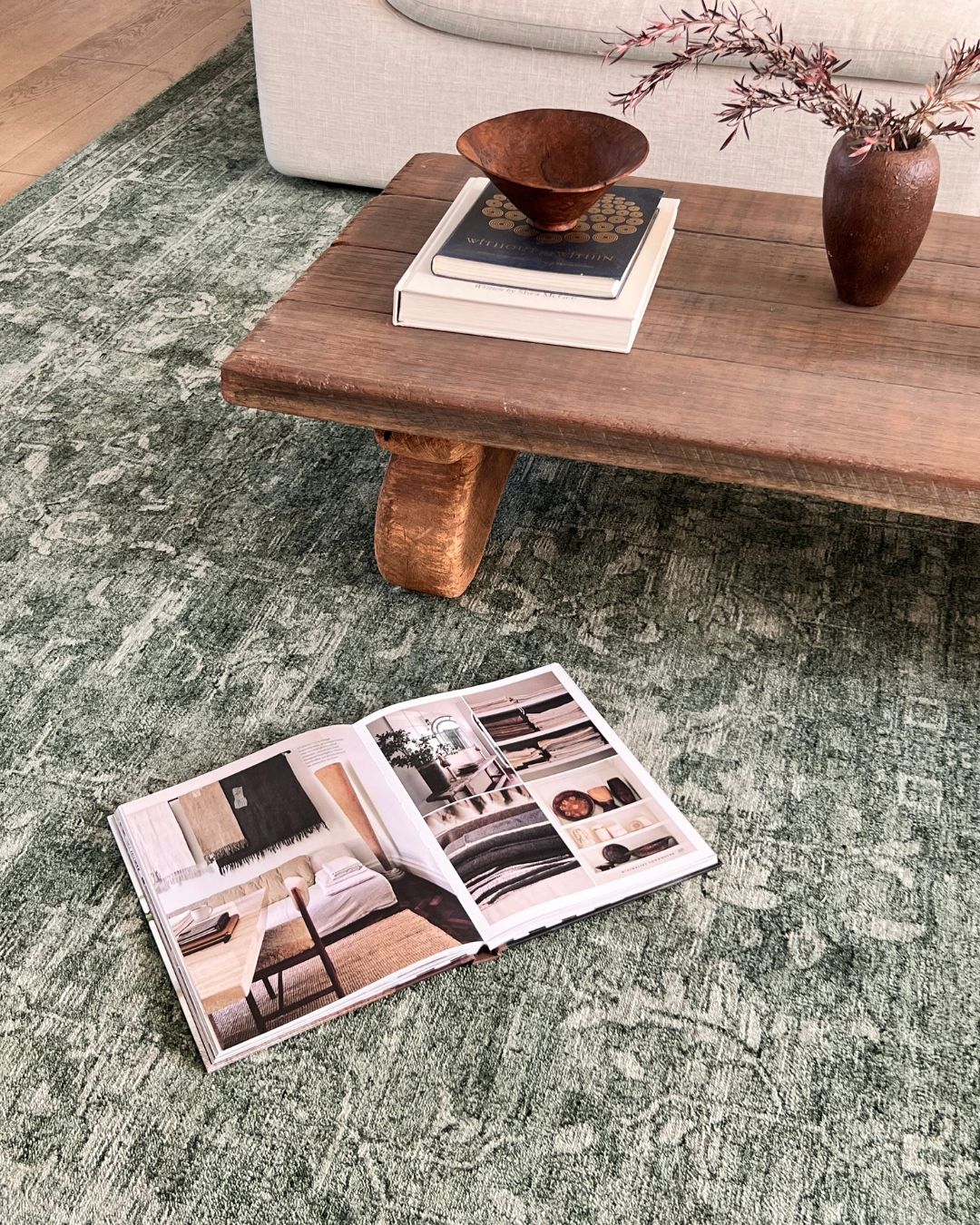 Gaia Tonal Forest Green Rug