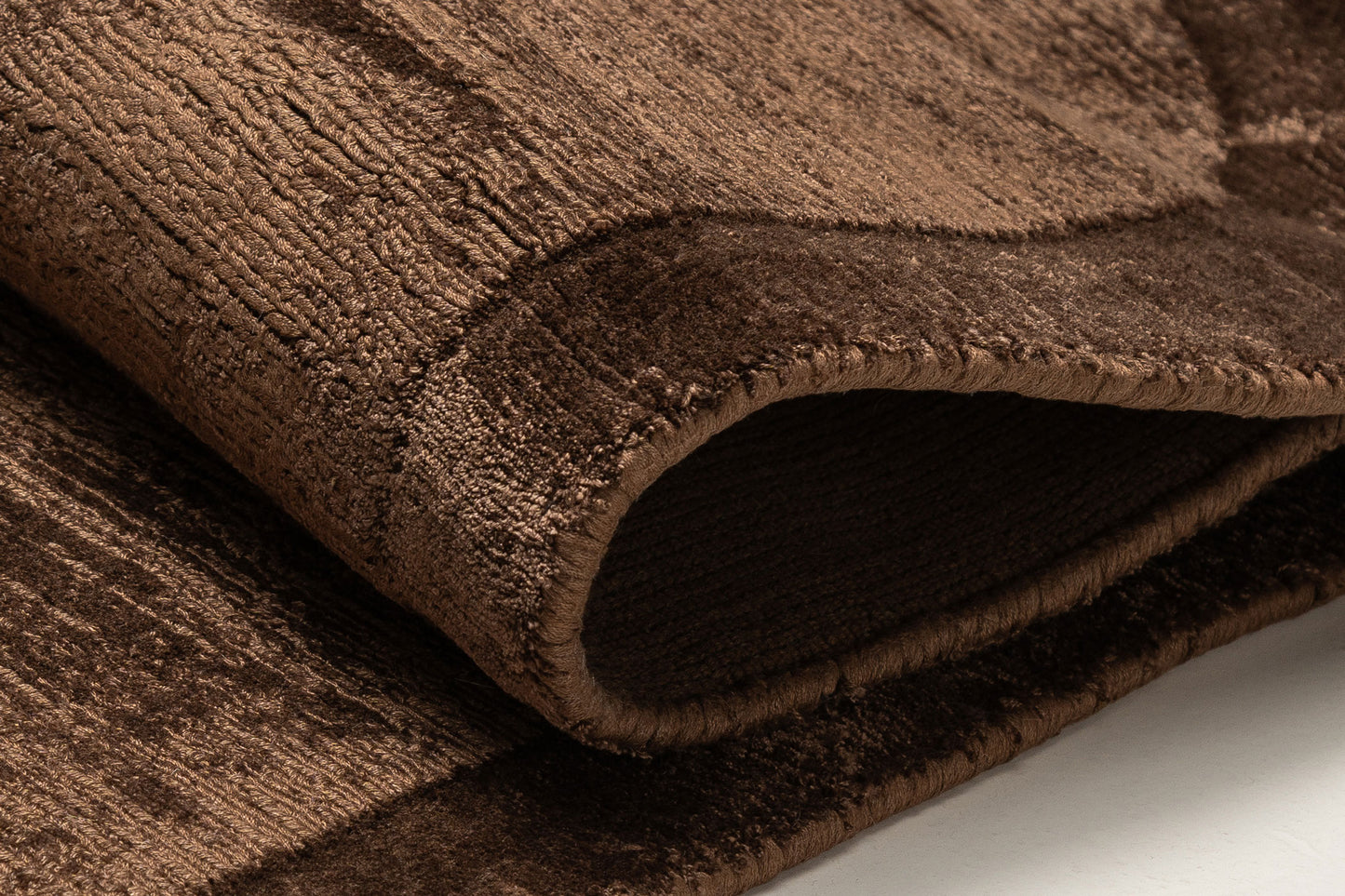 Gowana Brown Hourglass Viscose Rug