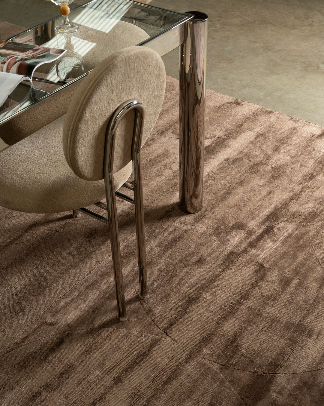Gowana Brown Hourglass Viscose Rug