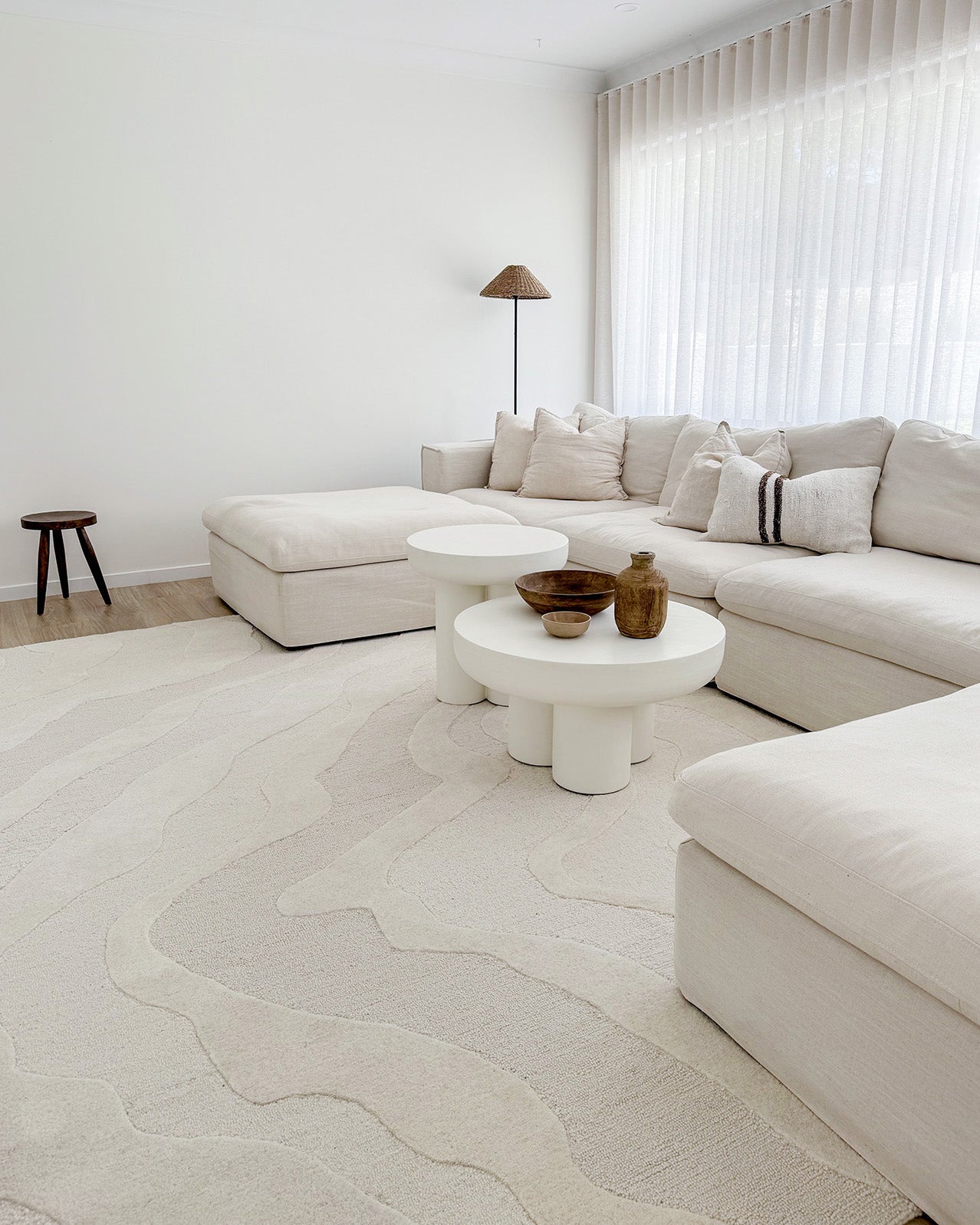 Innaya Neutral Abstract Hand-Tufted Wool Rug