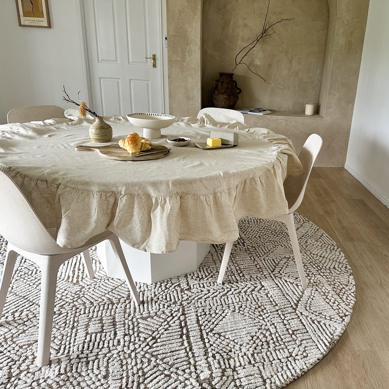Jordan Mustard and Beige Geometric Modern Round Rug