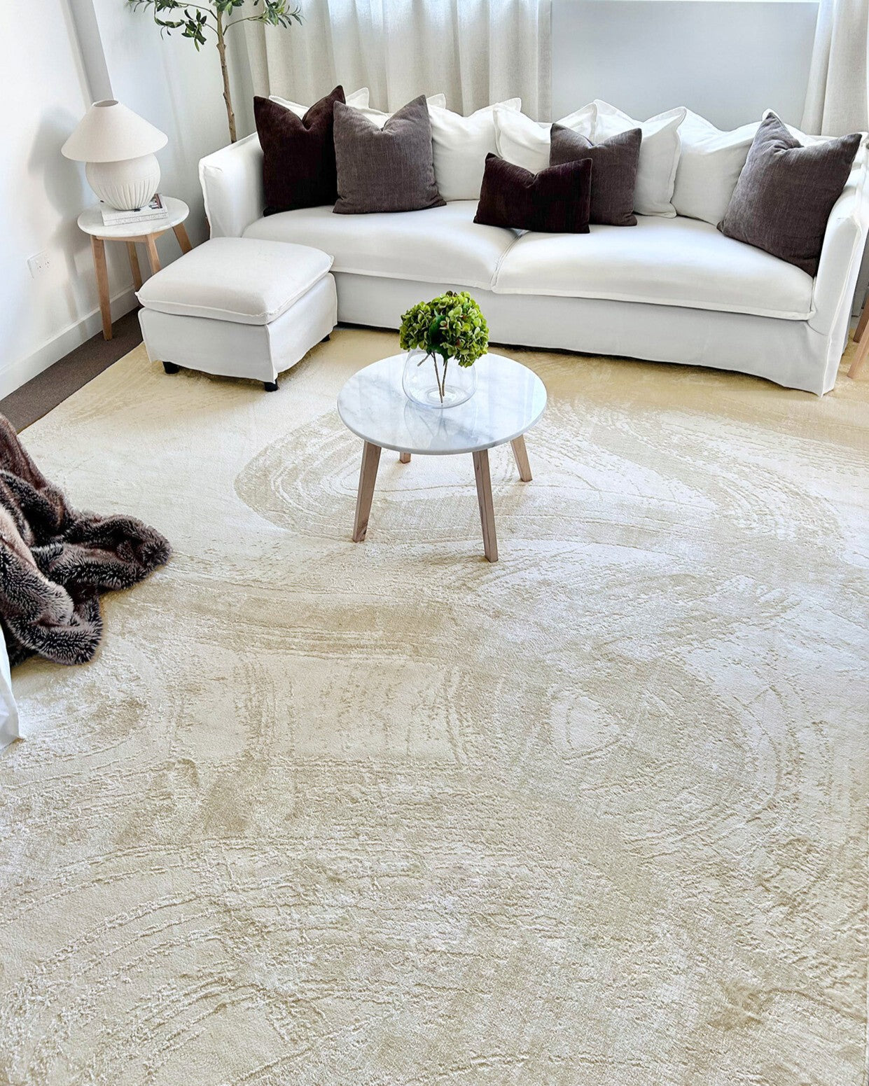 Kabir Neutral Abstract Rug