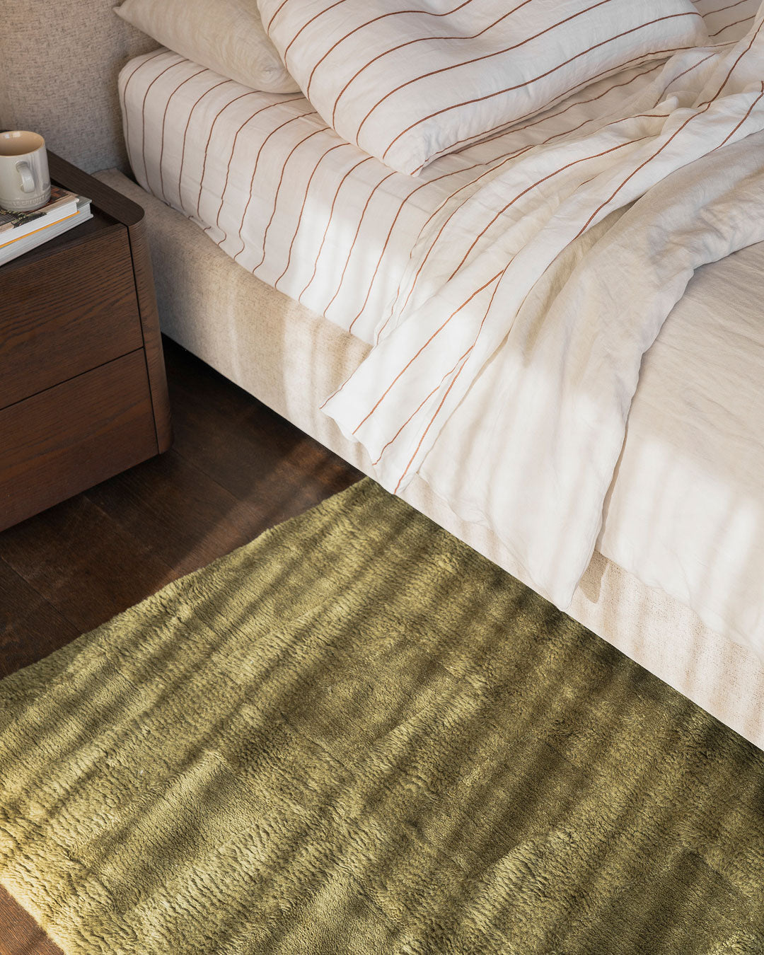 Kahlen Dark Green Geometric Wool Shag Rug