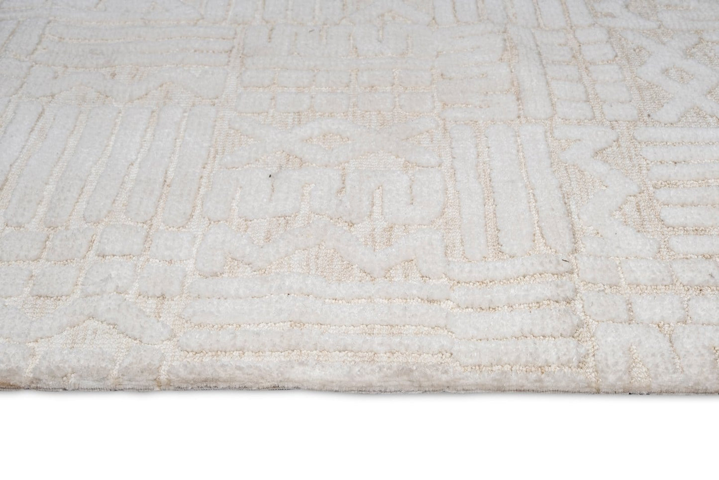 Kalinda Beige and Ivory Geometric Tribal Runner Rug