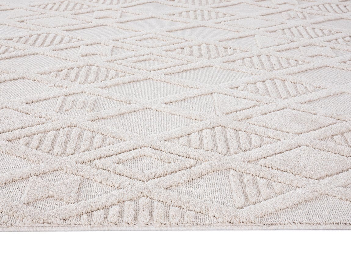 Kira Diamond Detail Textured Runner Rug