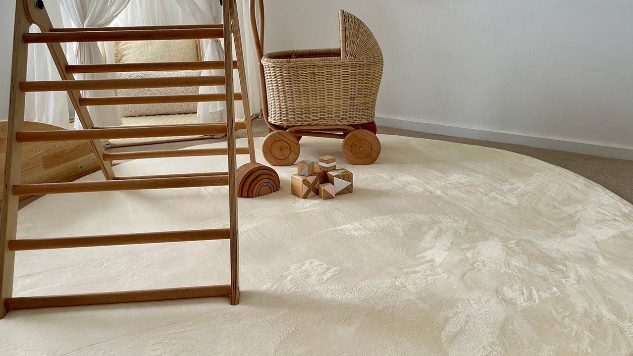 Koa Ivory Plush Rollie Pollie Round Playmat