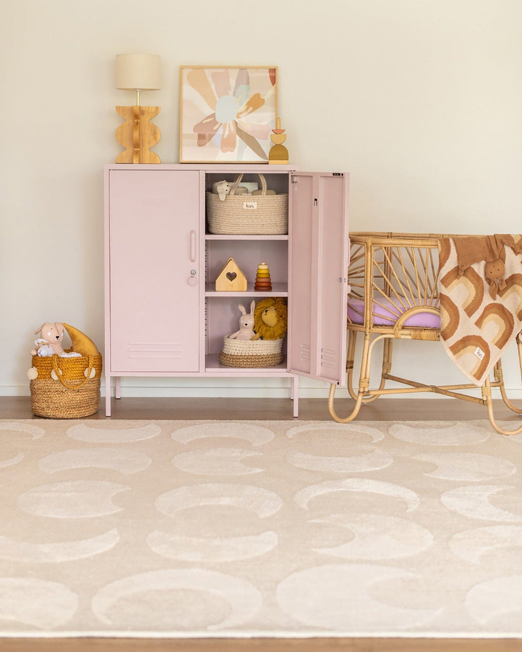 Lucy Beige Cream Half-Moon Pattern Rug