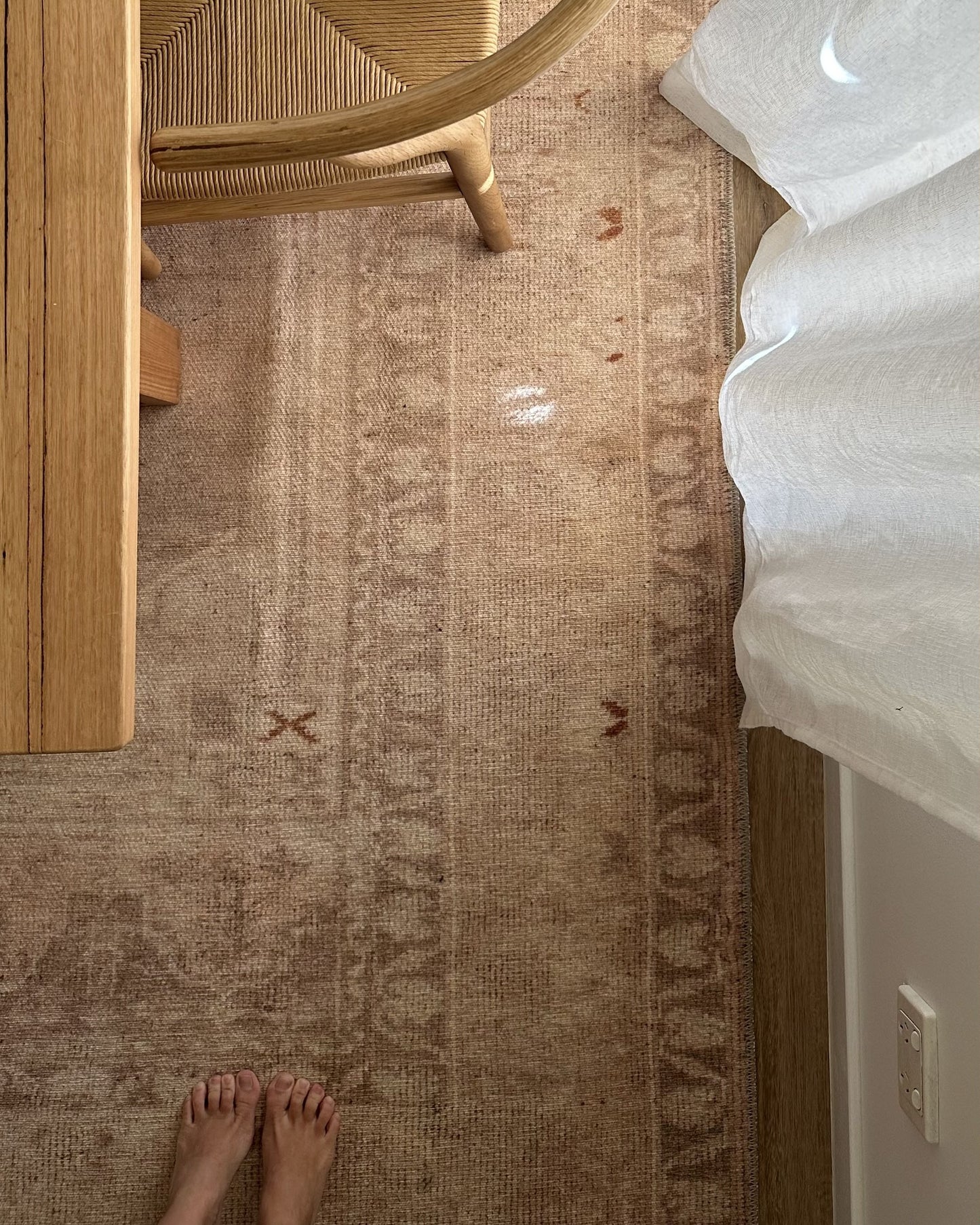 Mariana Cream and Peach Medallion Washable Rug