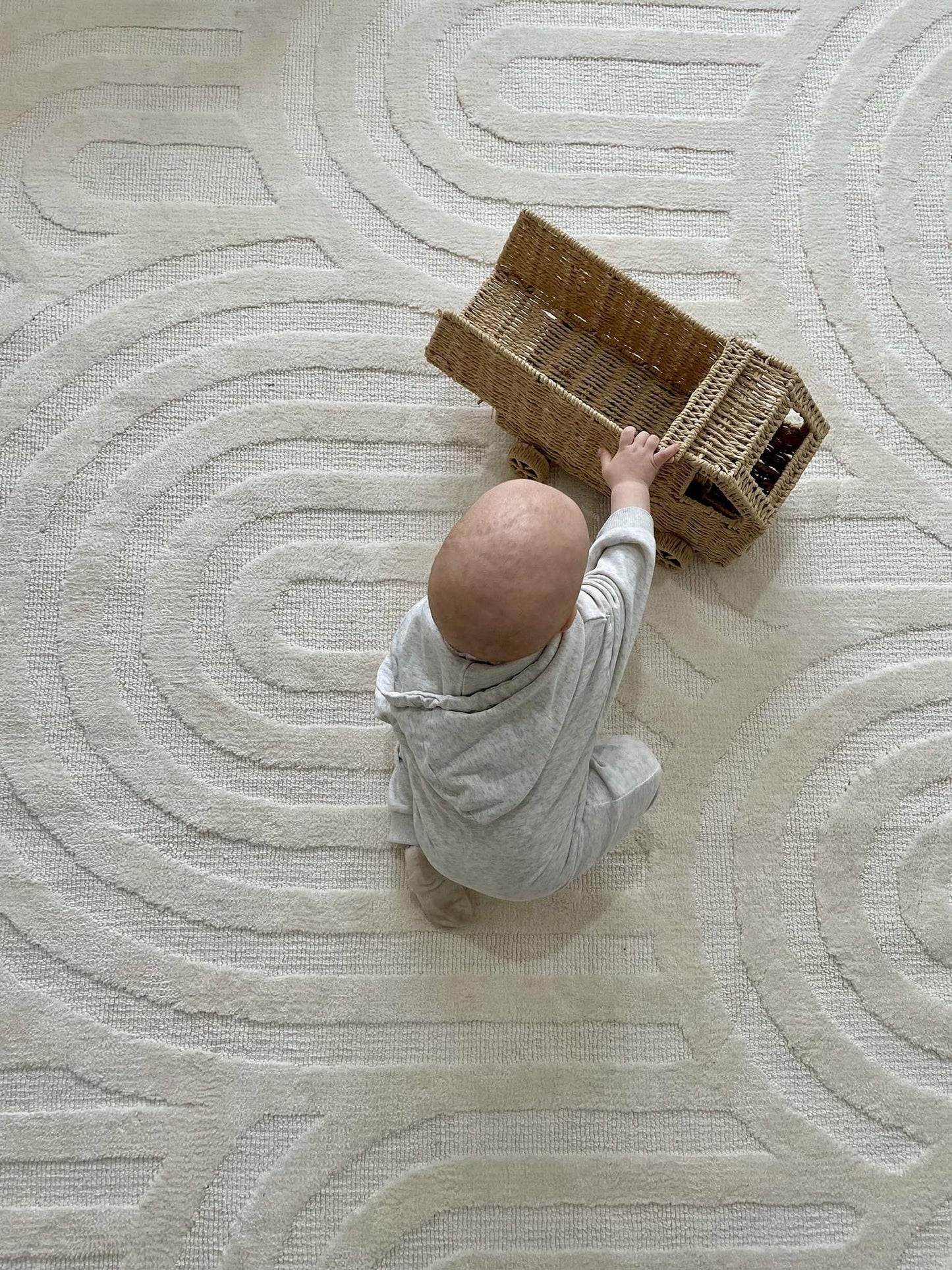 Penelope Ivory Cream Textured Rainbow Rug