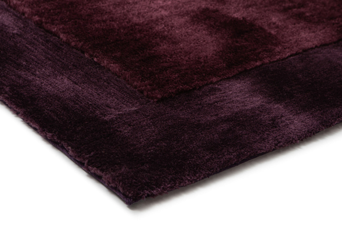 Quannah Wine Bordered Shag Rug