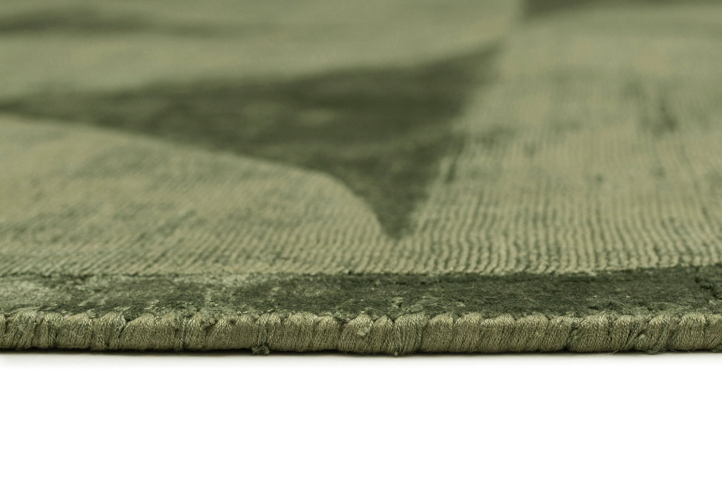 Sefina Green Hourglass Viscose Rug